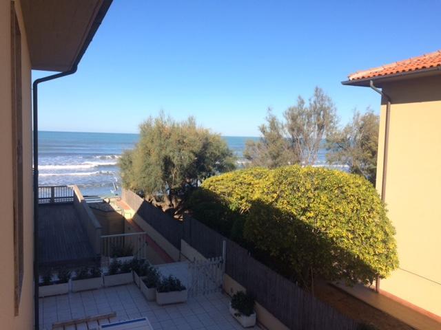 Appartamenti Venere San Vincenzo Exterior photo