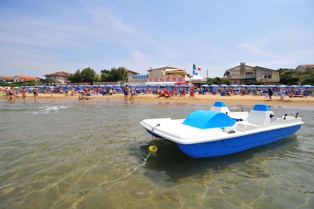 Appartamenti Venere San Vincenzo Exterior photo